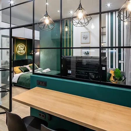 דירה Emerald Lux Apartment. Liveinlviv *