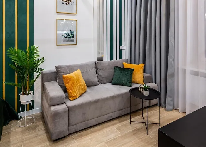 Emerald Lux Apartment. Liveinlviv